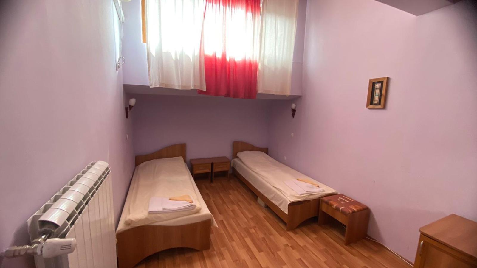 Хотел Галина Палас Srem Quarto foto