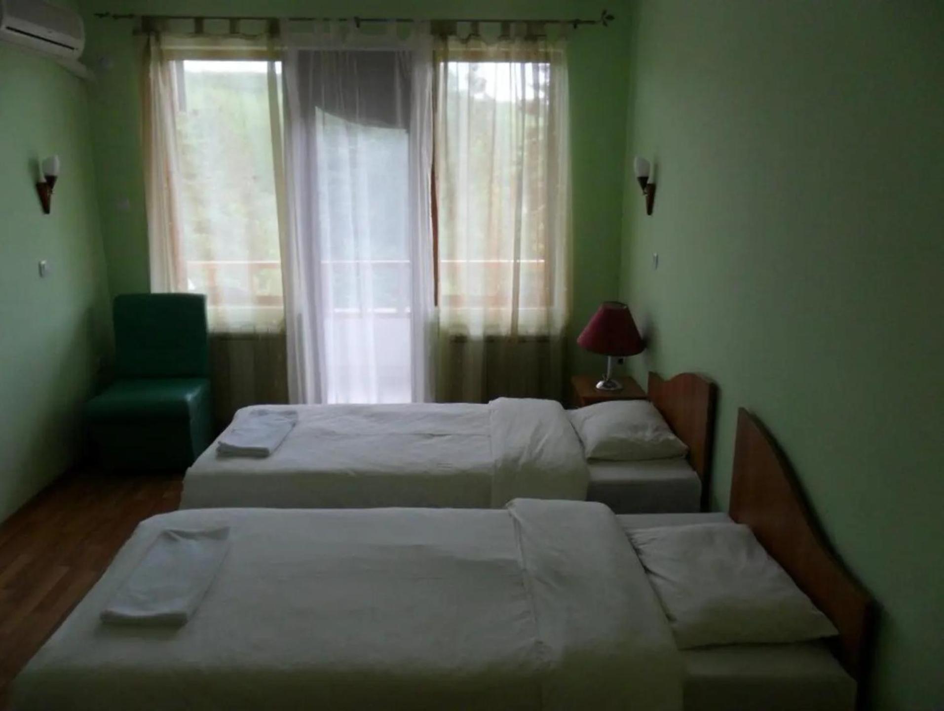 Хотел Галина Палас Srem Quarto foto